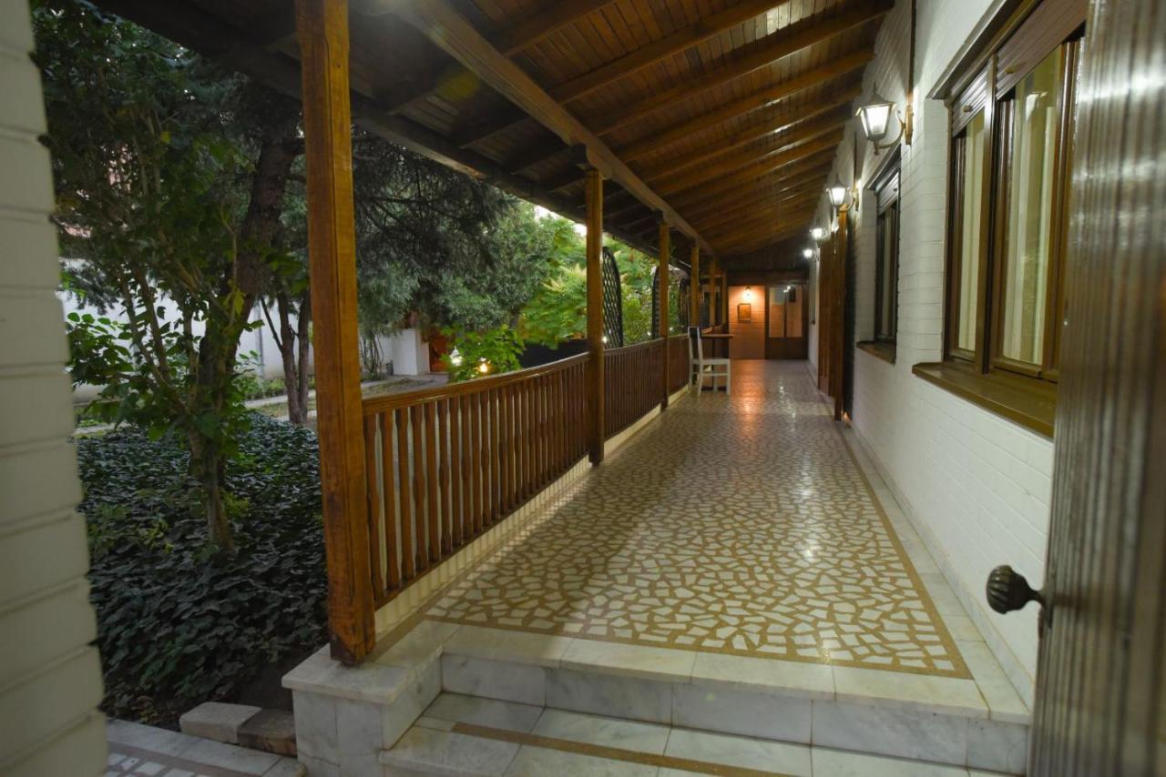 Balkan Apartment
